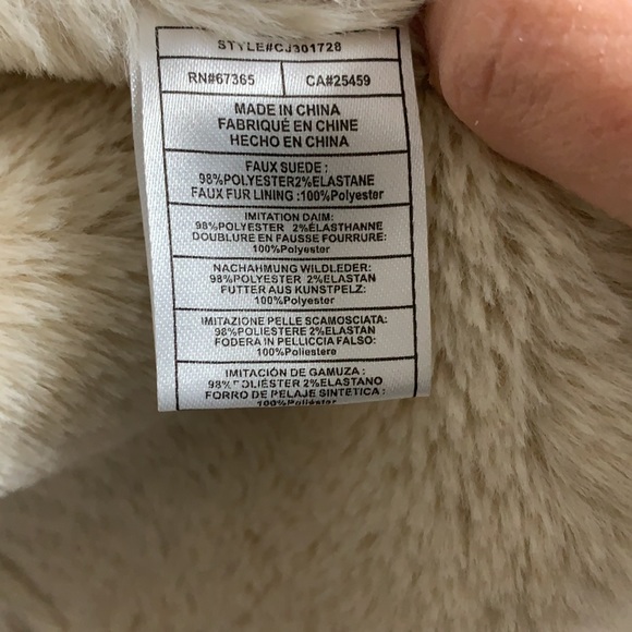 Cupcakes and Cashmere Tash Faux Suede Vest Butterscotch Size Medium - Picture 12 of 12